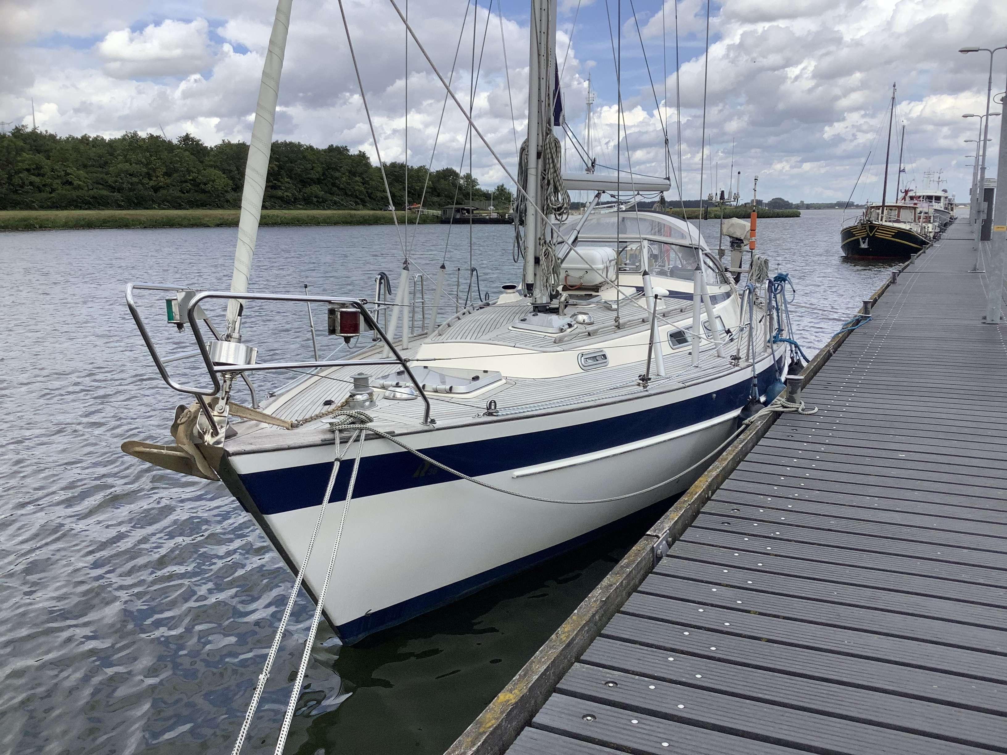 Hallberg Rassy 36 MK1