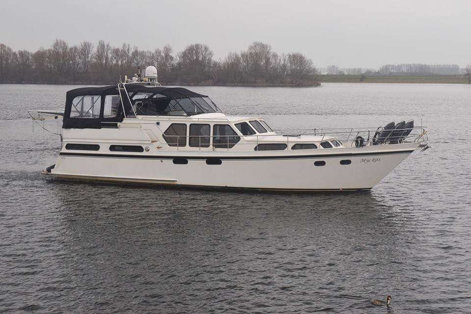 Brabant kruiser 1425 volvo penta motor 150 pk