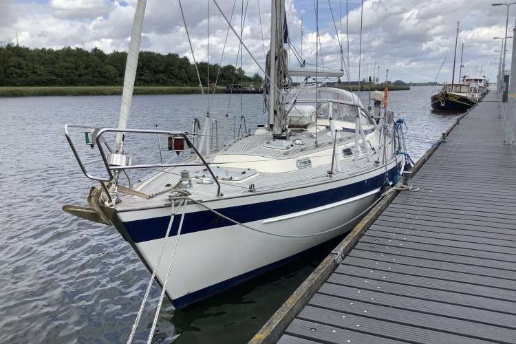 Hallberg Rassy 36 MK1