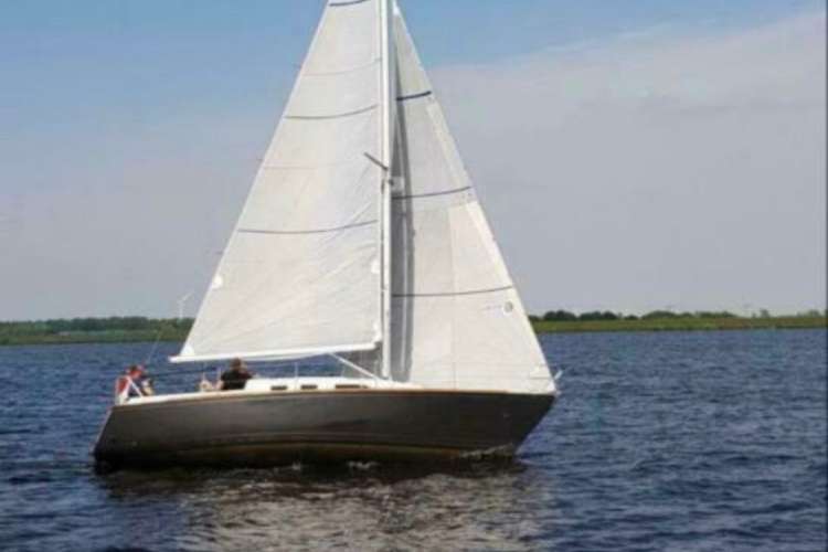 Wegens verhuizing TeKoop: Zeilboot Marathon 28 (Randmeren)